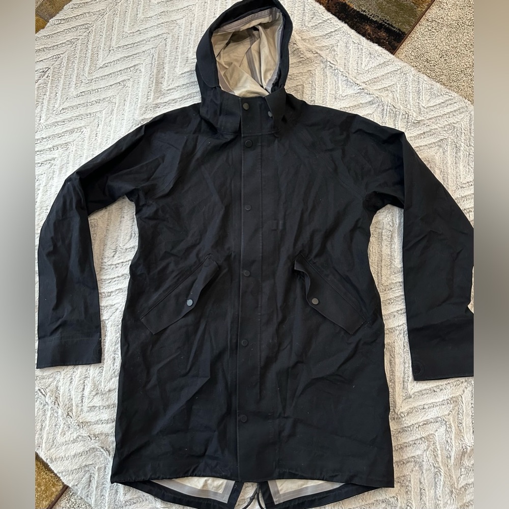Everlane Black The ReNew Anorak Rain Jacket Size Size S Small  Coach Windbreaker
